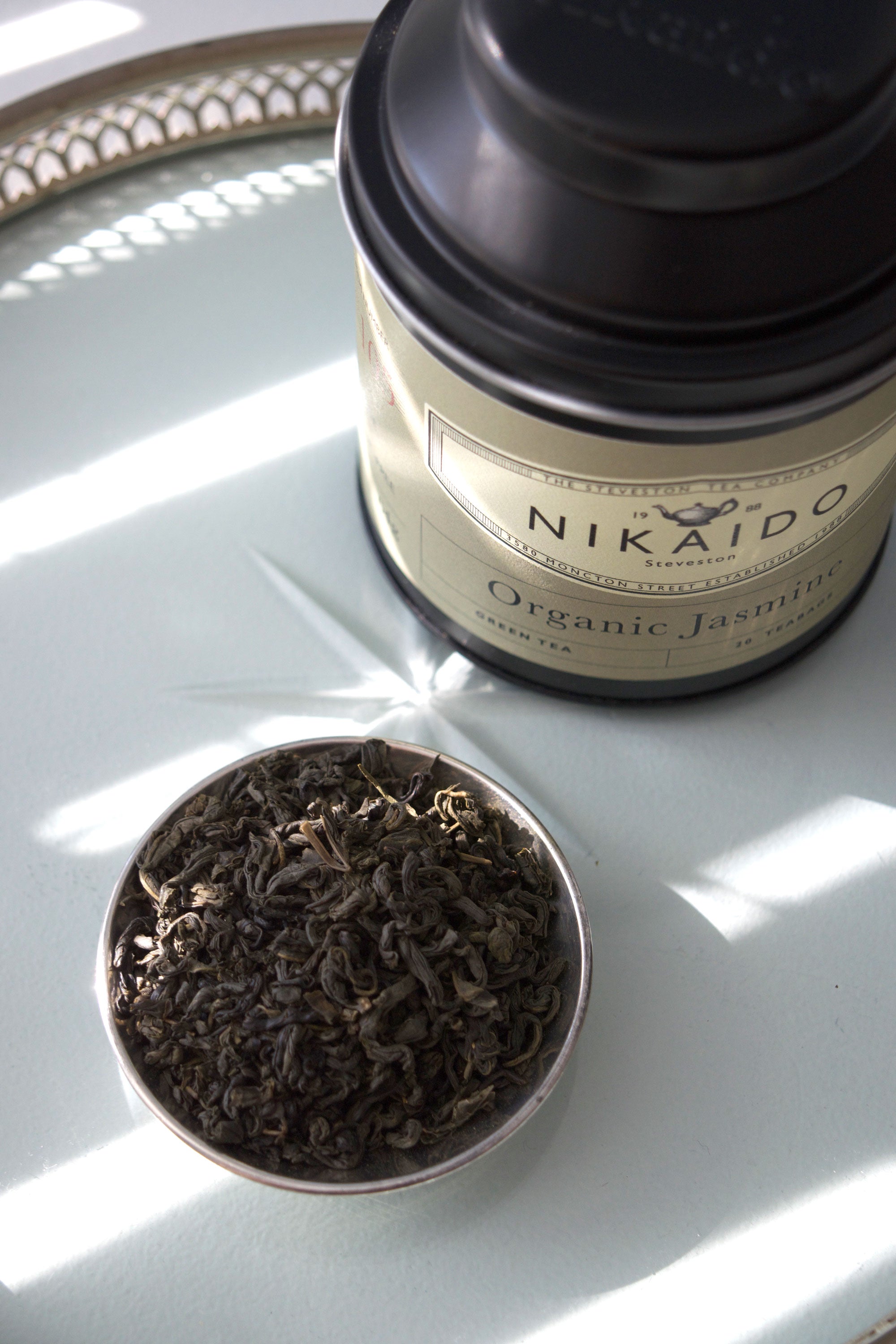 nikaidotea.com/cdn/shop/files/organic-jasmine-tin-